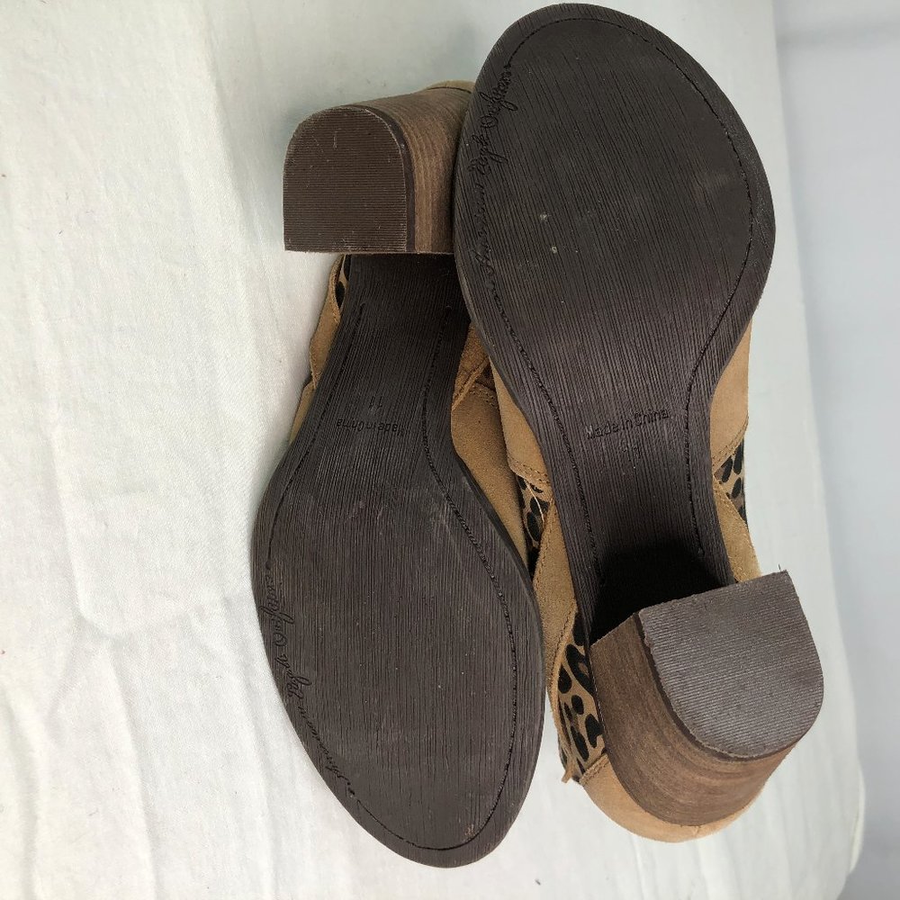 AEO Stacked Heel Tan & Leopard Print Booties Sz11 - Picture 9 of 9